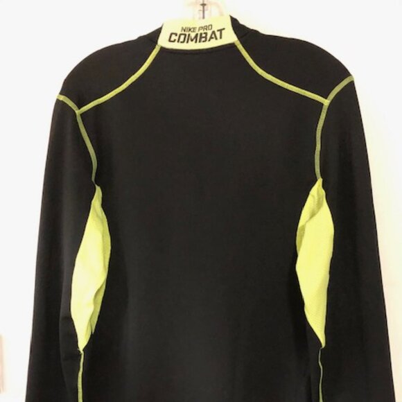 Nike Men's Large Pro Combat Hyperwarm Dri-Fit Max 1/4 Zip Like New Condition - Picture 2 of 4